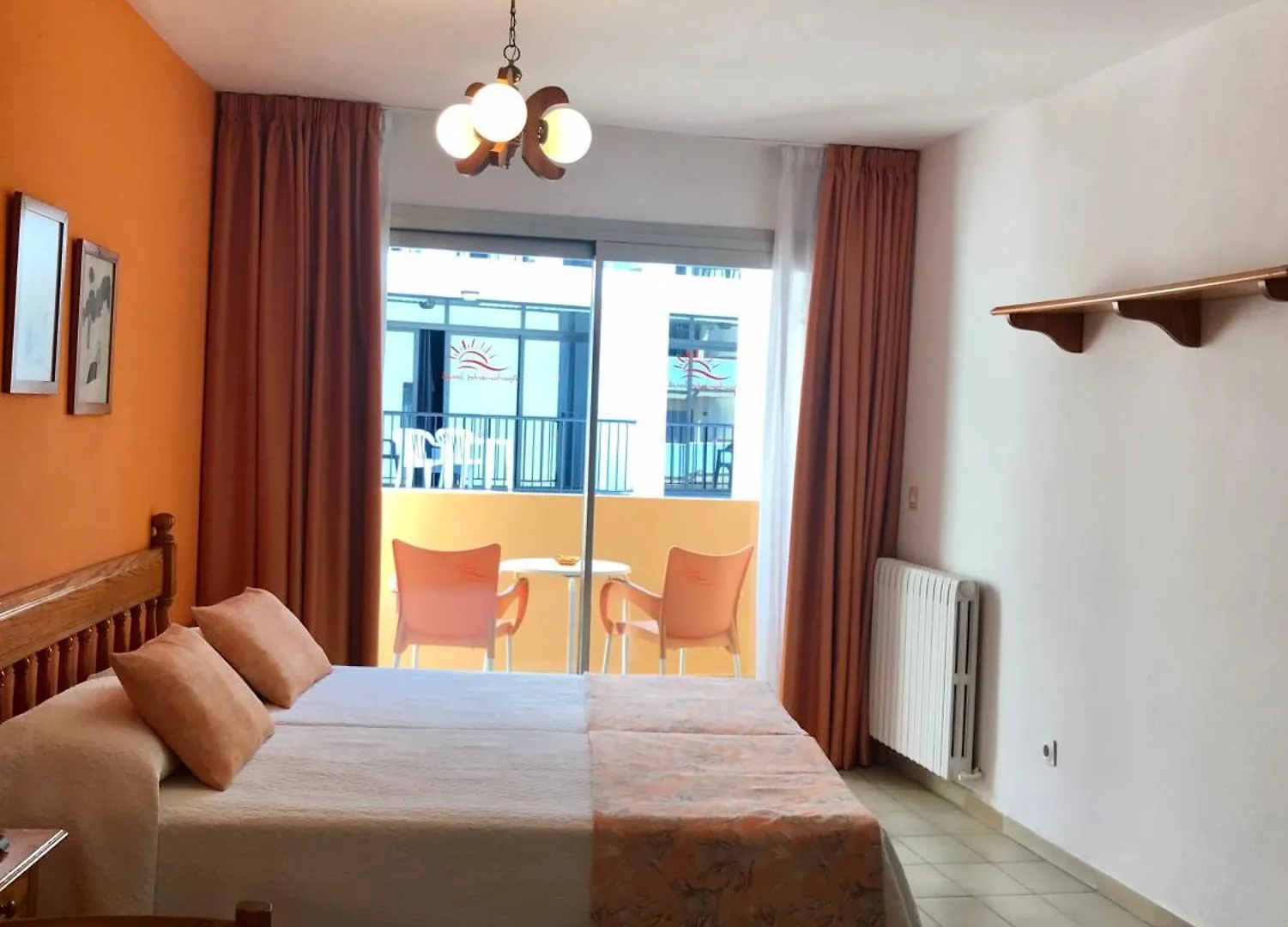 Apartamentos Jovial San Antonio  Spain